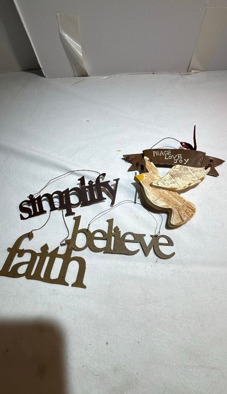 Rustic Inspirational Wooden And Metal Wall Hangings